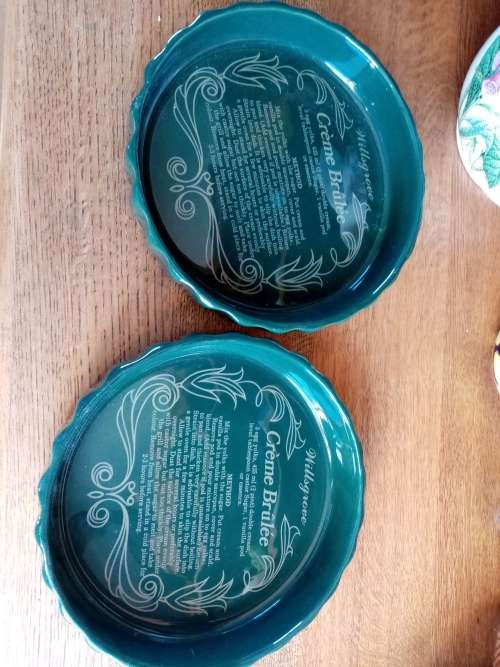 TWO LOVELY VINTAGE PIE DISHES