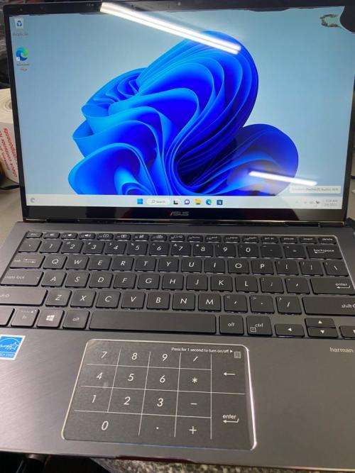 **BARGAIN BUY**ASUS ZENBOOK FLIP UX362 ULTRABOOK CORE i5, 8GB RAM, 512SSD-WORTH R14k-GRAB IT@R4999!!