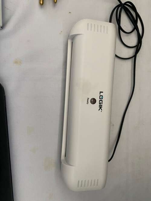 LOGIK A4 LAMINATOR