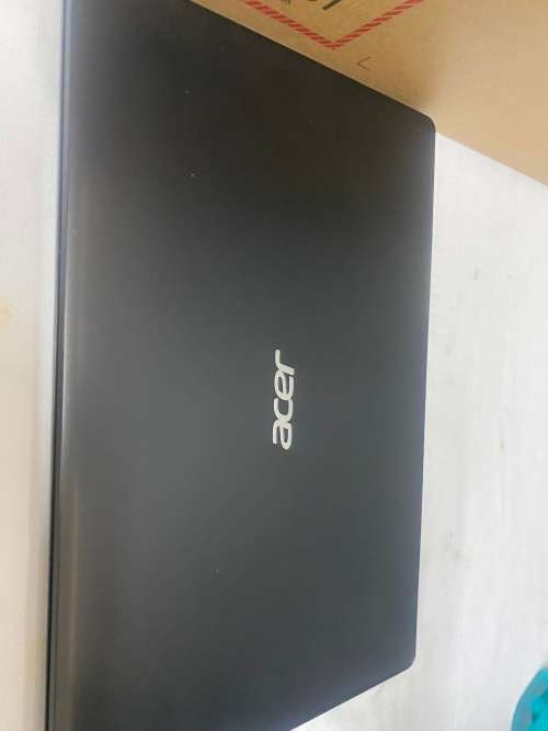 **BARGAIN BUY**AS NEW BOXED DEMO ACER ASPIRE CORE i5, 8GB RAM, 256GB SSD- GRAB IT NOW @ JUST R5499!!
