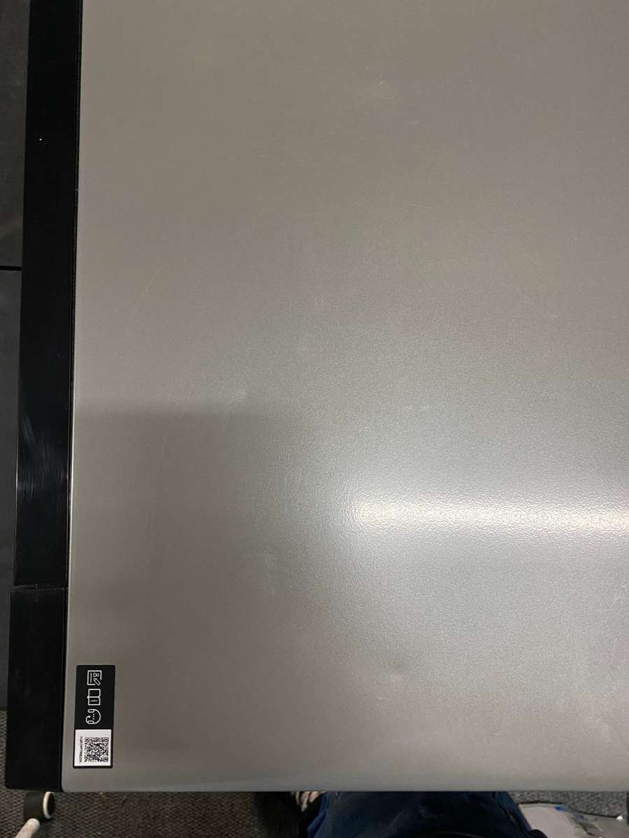 Samsung Mirrored Microwave (32L) ME0113M1