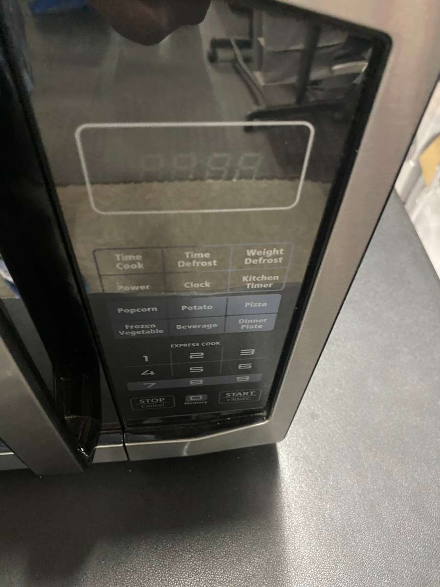 Russel Hobbs RHEM45BM Microwave Oven