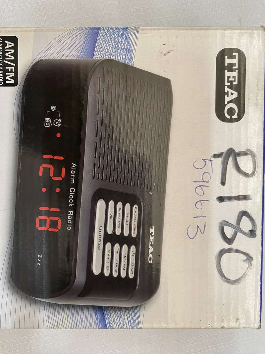 TEAC CRX366 AM/FM Alarm Clock Radio