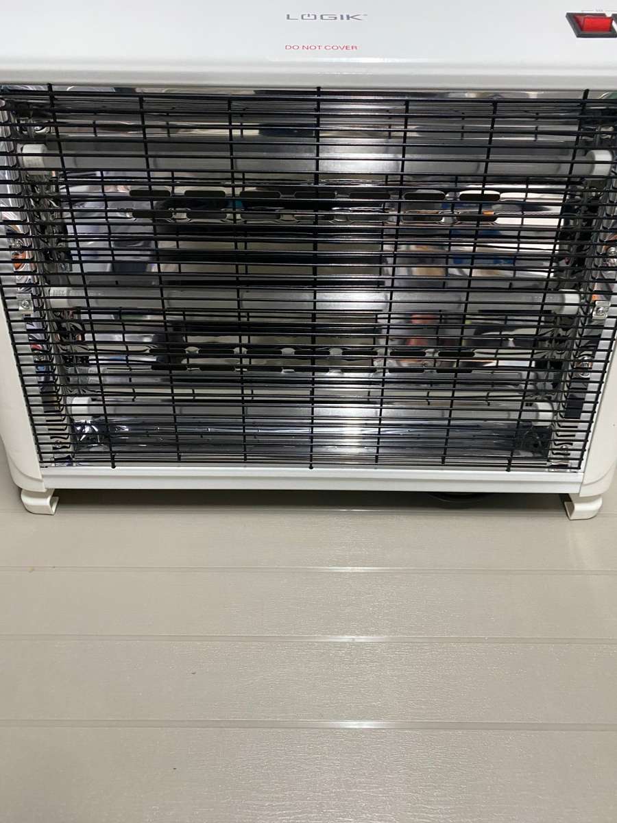 Logik 3 Bar Heater Lt-1800Q LT-1800Q