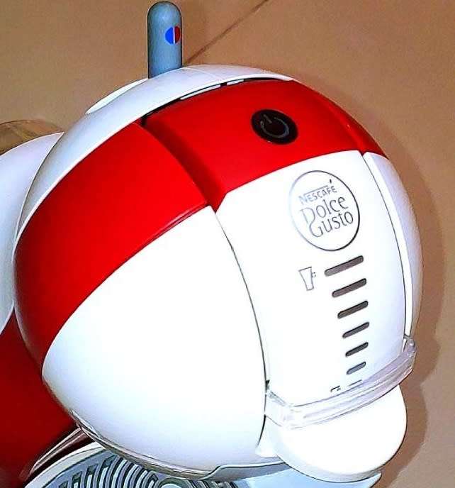 Nescafe Dolce Gusto Coffee Machine