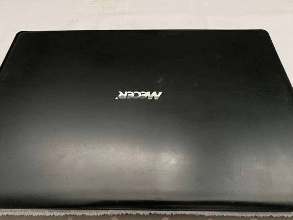 Mecer Z140c-Xpress-G Laptop