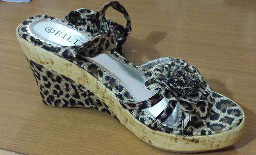 Stunning Ankle tie WEDGES R90.00 SIZe 6