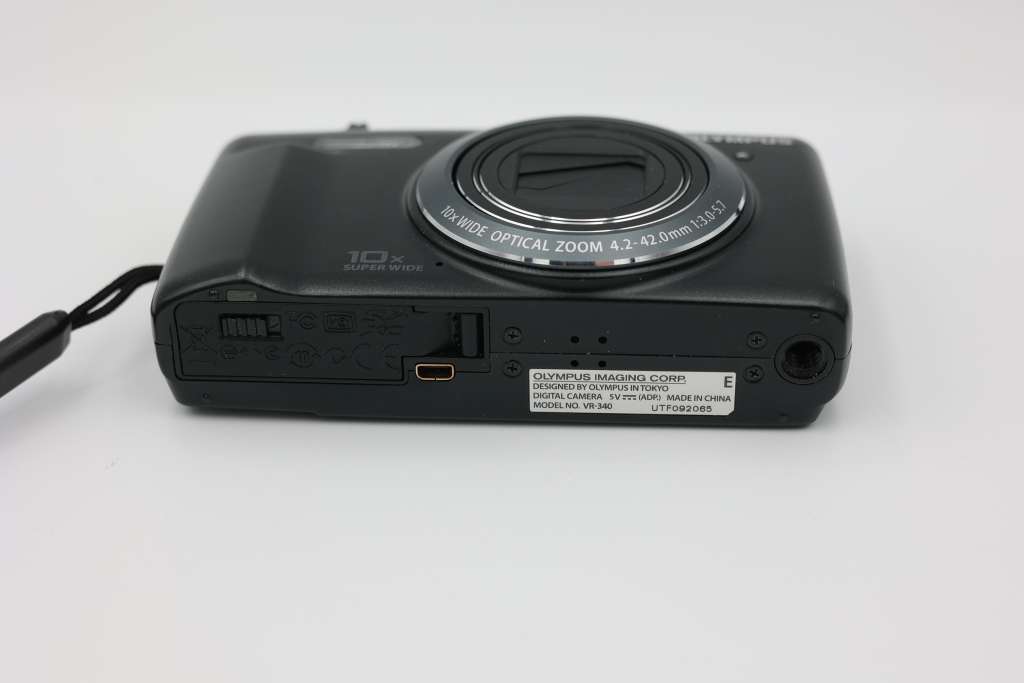 Olympus VR-340 digital point and shoot camera