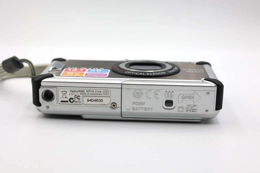 Pentax Optio W80 digital point and shoot camera (no charger).