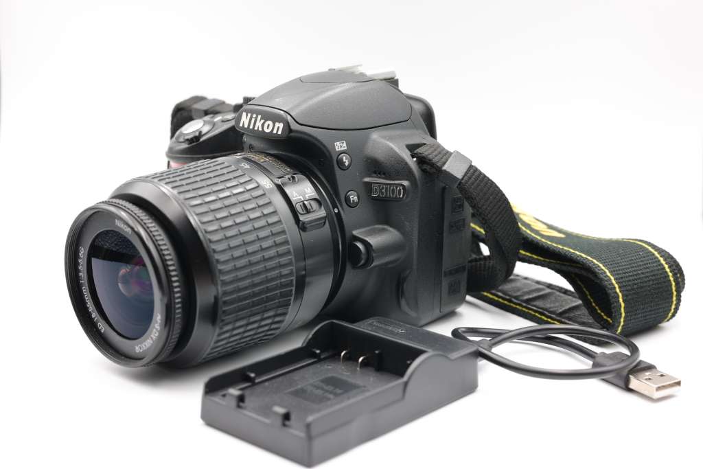 Nikon D3100 dslr digital camera