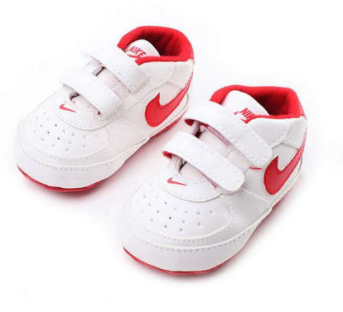 NIKE BABY SNEAKERS. 0-6months