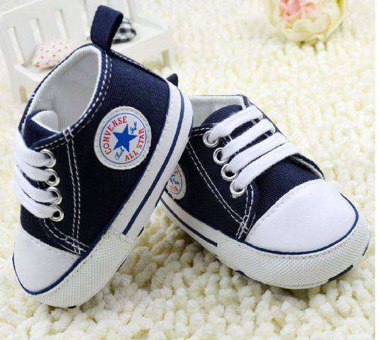 Converse pre walkers store