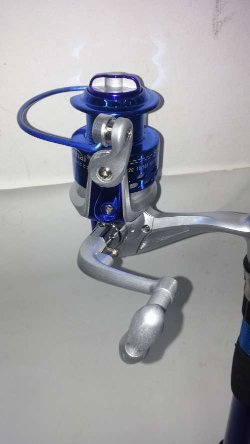 FISHING REELS ,SPIN REELS  GEAR SG -5000 ,LURE REELS LEFT /RIGHT HAND SPINING REEL