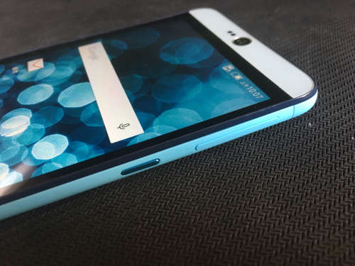 Original & Unlocked HTC Desire 826 DUEL SIM! FREE DHL delivery