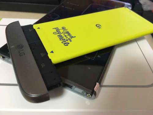 Unlocked & Original LG G5 4GB 32GB