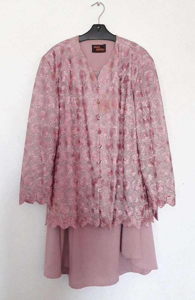 Dress Suit - Marc Olivier - 24 - Pink