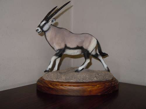 GEMSBOK ORNAMENT