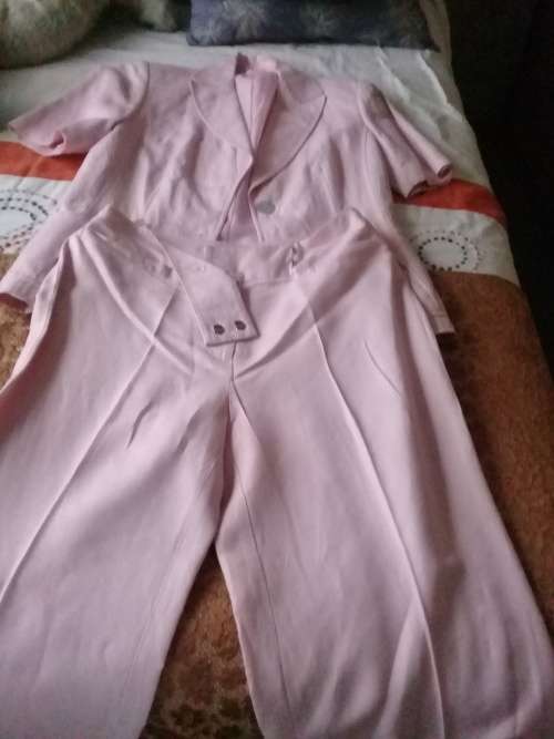 2 piece suit plus free pants