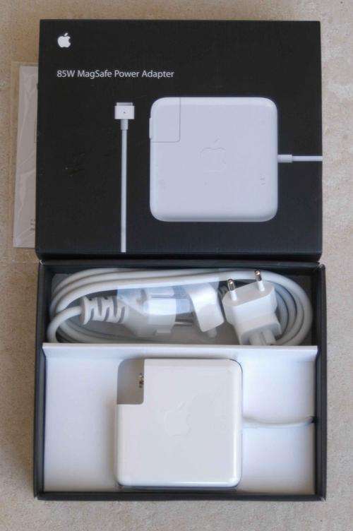 Apple 85W MagSafe Power Adapter - Original