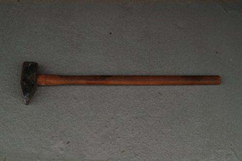 SLEDGE HAMMER - 8LB - 4 KGS