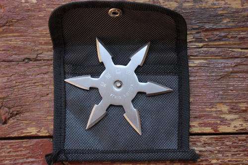 6 POINT NINJA STAR WITH POUCH