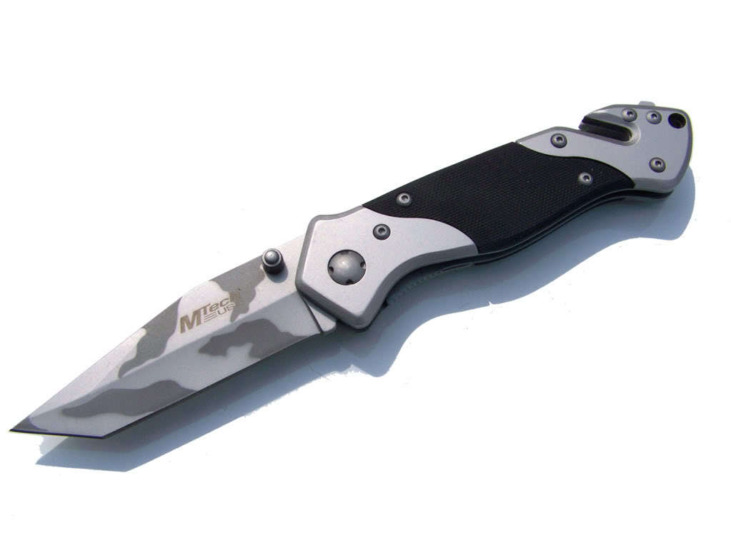 M-TECH USA AT-2 KNIFE CAMO BLADE ******** COMBINE ITEMS AND SAVE ON SHIPPING COSTS******