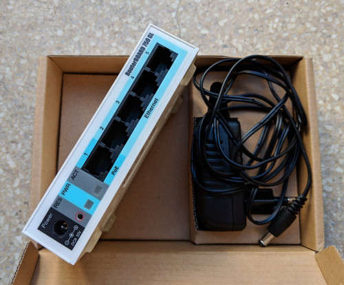 MikroTik Routerboard RB750GL