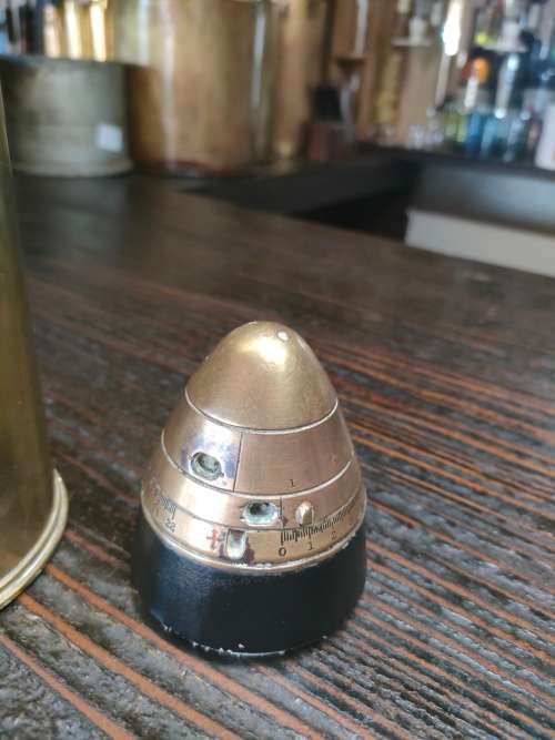 Shell,18pdr, case and projectille with fuse