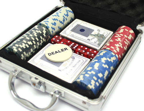 100 pcs Poker Set - New