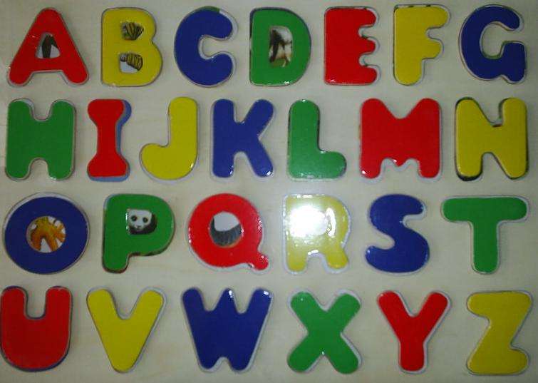 ABC WOODEN PUZZLE SET  =NEW=