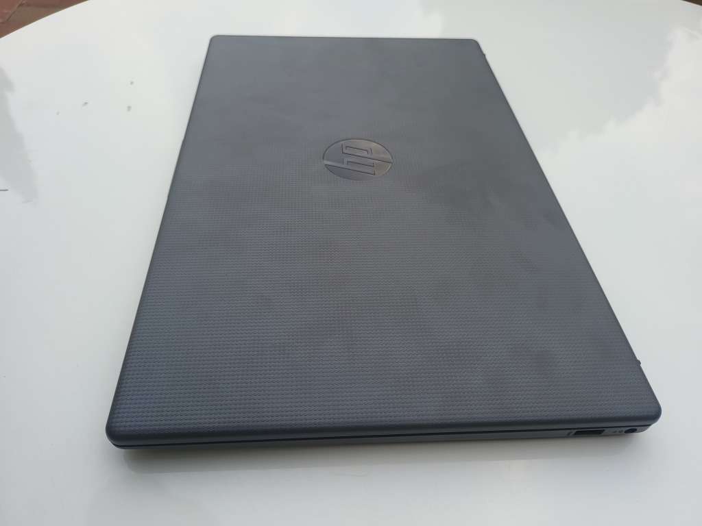 Demo HP 250 G10 15.6 Intel 13th gen  i5-1335U/8GB/256GB SSD Laptop as good as new