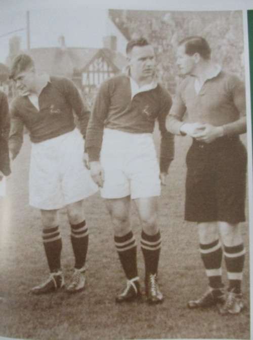 HENNIE MULLER DIE WINDHOND. By Andy Colquhoun