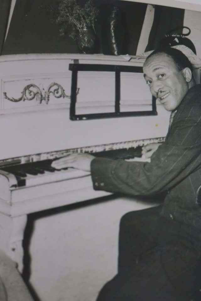 EXILES - DRAWINGS BY GERARD SEKOTO