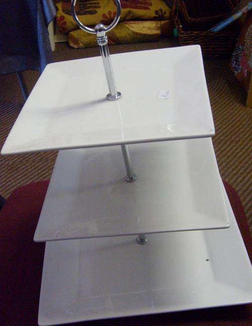 THREE TIER CAKE STAND - WHITE