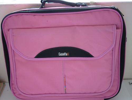 LAPTOP CARRY CASE - PINK