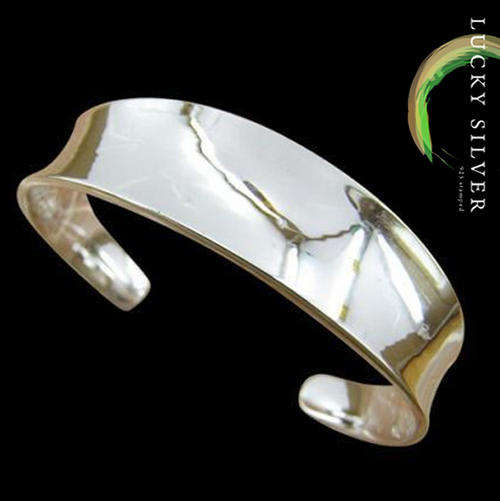 Silver Bangle - (Delivery 3 - 5 Days)