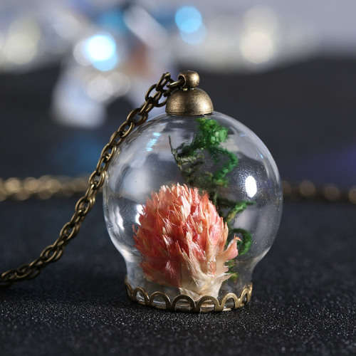 Beautiful Bulb Pendant with Vintage Dried Flower Necklace LOCAL STOCK