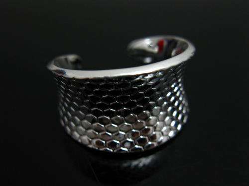 SALE! Stunning Silver SNAKE SKIN Ring - Size 9.5 (Ready to Ship)
