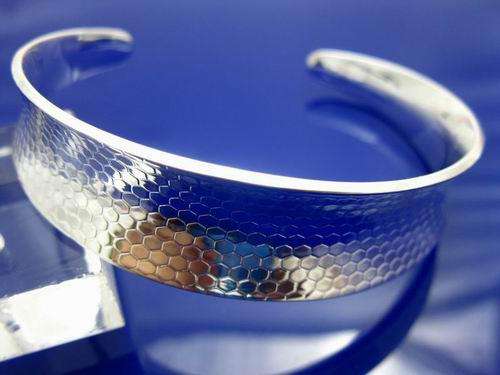 SNAKE SKIN 925 Silver Bangle (perfect for average-sized wrists)