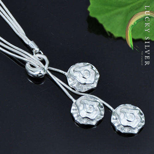 925 Sterling Silver EP 3-Rose Lariat Necklace (In Stock & Ready to Ship)