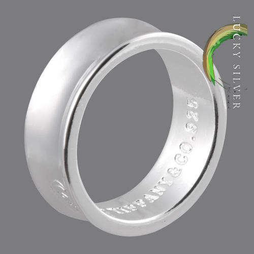 Beautiful 925 Stamped *Lucky Silver* RING (TVU011) -No extra customs!