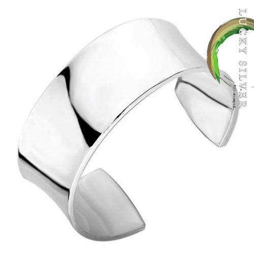 CLASSIC GRECIAN BANGLE