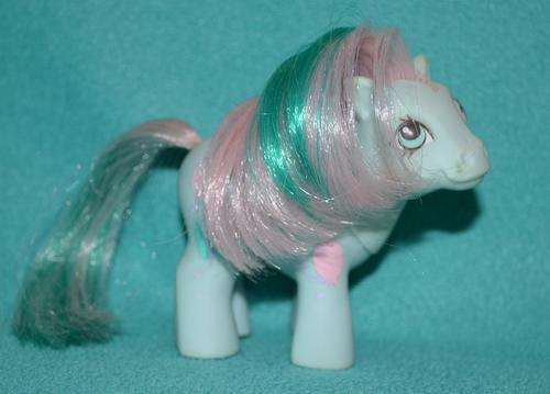 Hasbro Original Vintage (G1) My Little Pony Baby Sister Sweet Celebrations (Loving Family Pony)