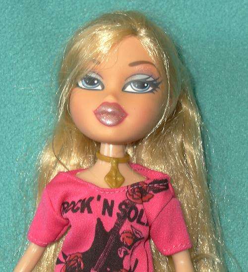 MGA Bratz Doll Cloe