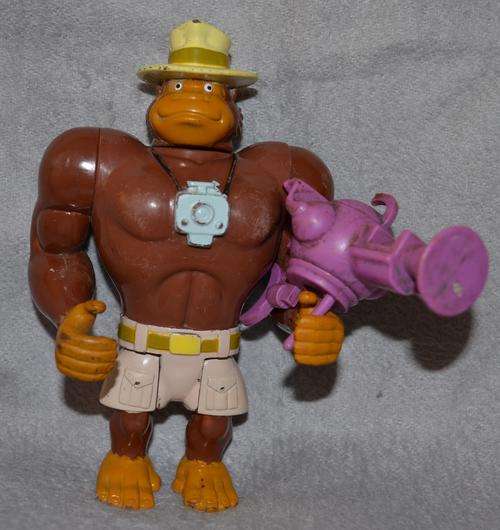Tracy the Gorilla from Filmation's Ghostbusters (with weapon)