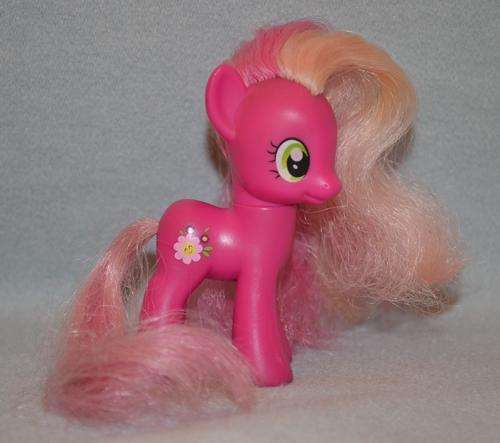 Hasbro My Little Pony (G4) Cheerilee