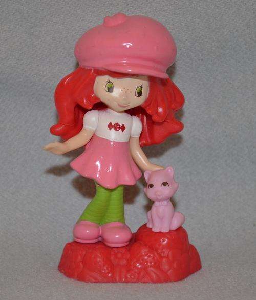 Strawberry Shortcake (about 9cm)