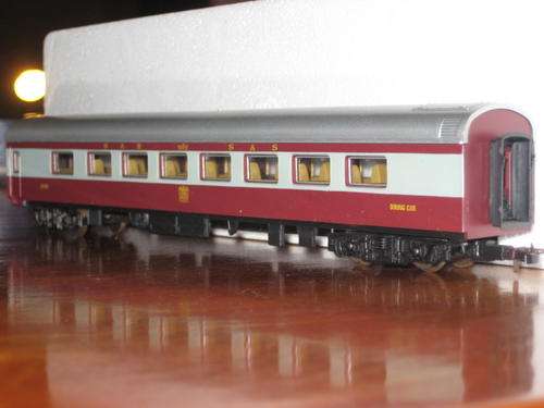 Lima SAR Dining Car "Sabie"