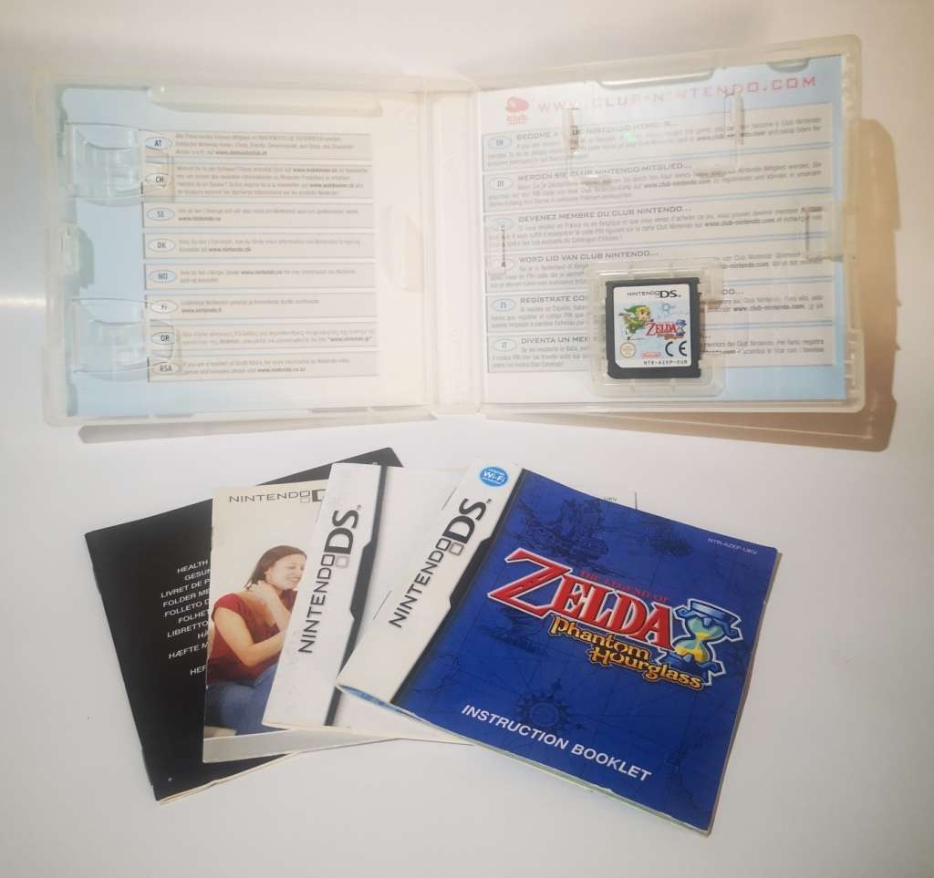 The Legend of Zelda - Phantom Hourglass (Nintendo DS)