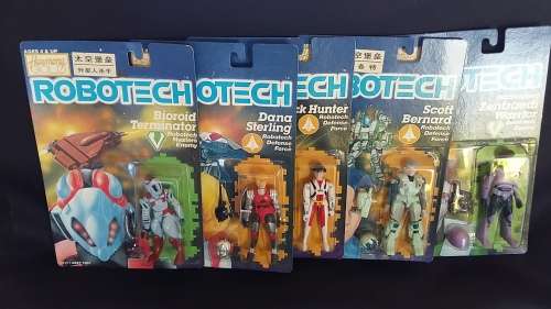 Robotech Carded Figure Lot with autograph